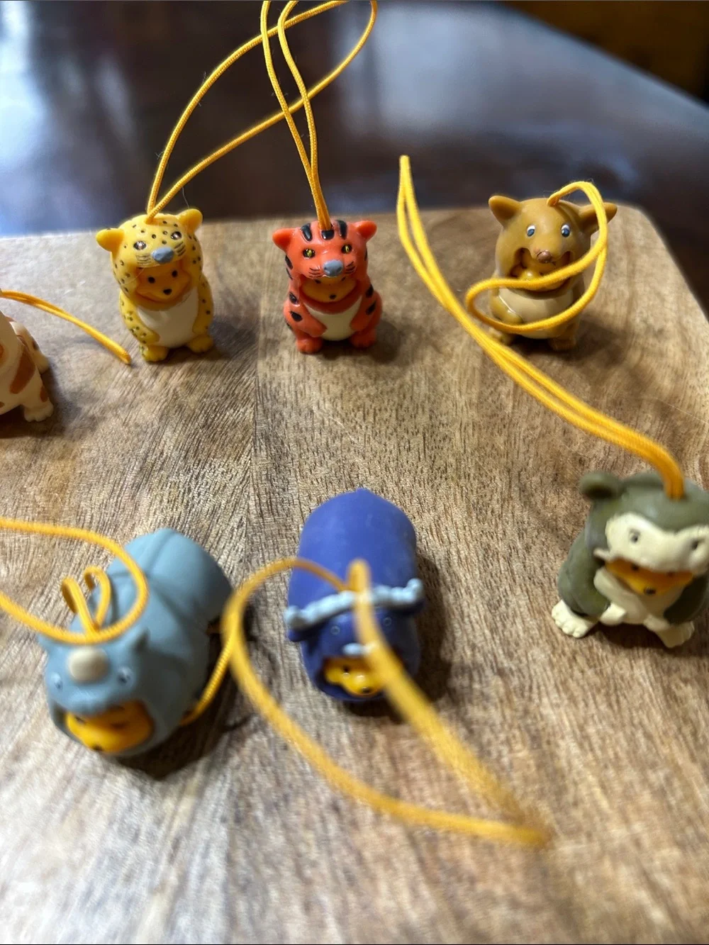 Vintage Disney 2000 Peek-A-Pooh Lot of 8 Phone Charms & Winnie Tin Box Bundle